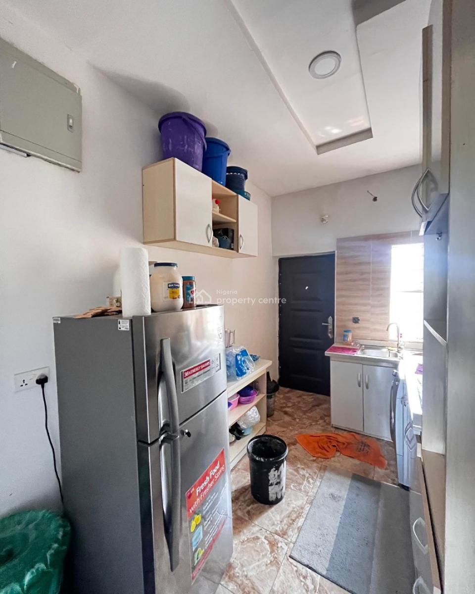 Lovely 4 Bedroom Apartment with Bq, Ikota, Lekki, Lagos, Block of Flats for Sale