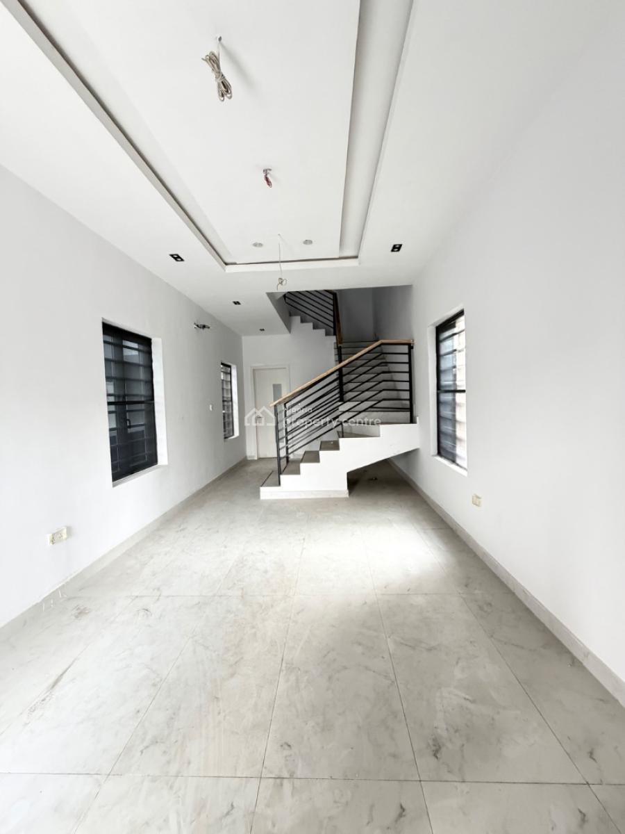 Spaciously Built 3 Bedroom Fully Detached Duplex with a Room Bq, Adeniyi Jones, Ikeja, Lagos, Detached Duplex for Sale