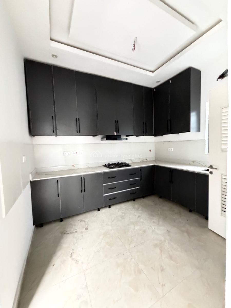 Spaciously Built 3 Bedroom Fully Detached Duplex with a Room Bq, Adeniyi Jones, Ikeja, Lagos, Detached Duplex for Sale