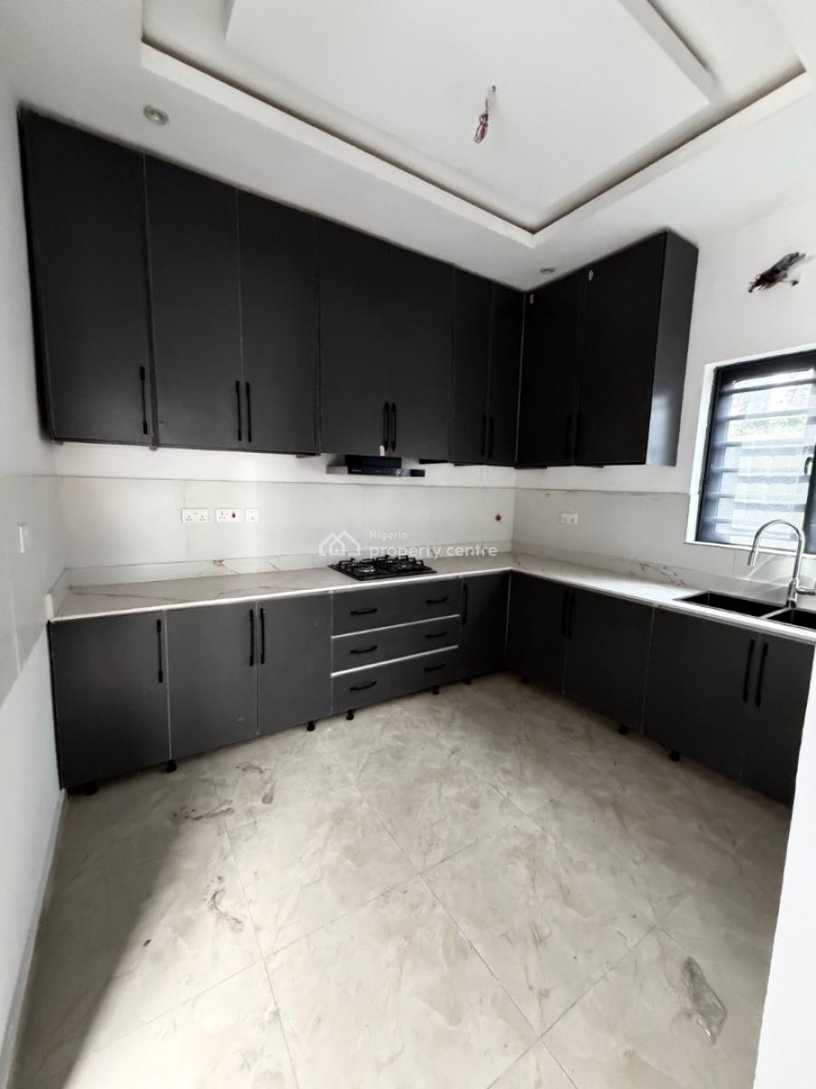 Spaciously Built 3 Bedroom Fully Detached Duplex with a Room Bq, Adeniyi Jones, Ikeja, Lagos, Detached Duplex for Sale