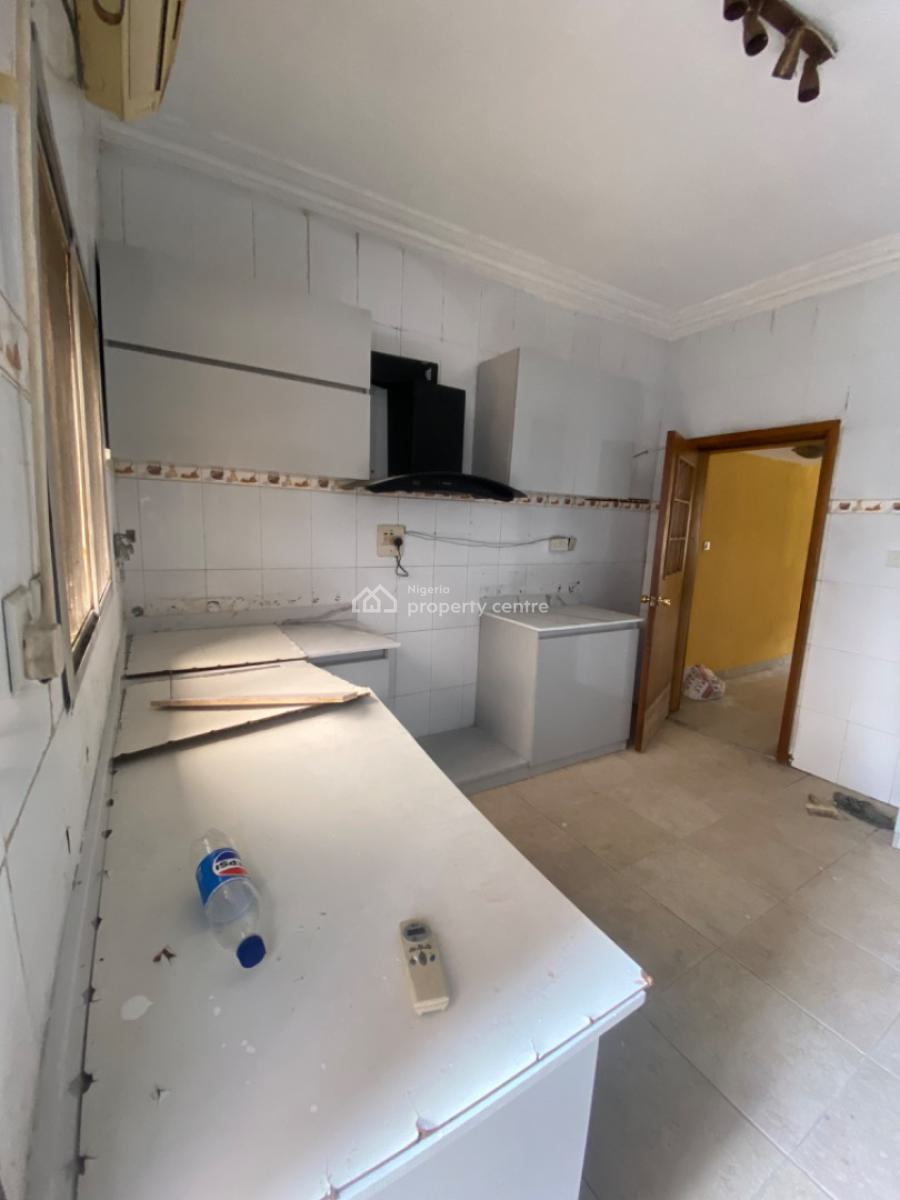 Spacious 5 Bedroom Semidetached Duplex with a Bq, Lekki Phase 1, Lekki, Lagos, Semi-detached Duplex for Rent