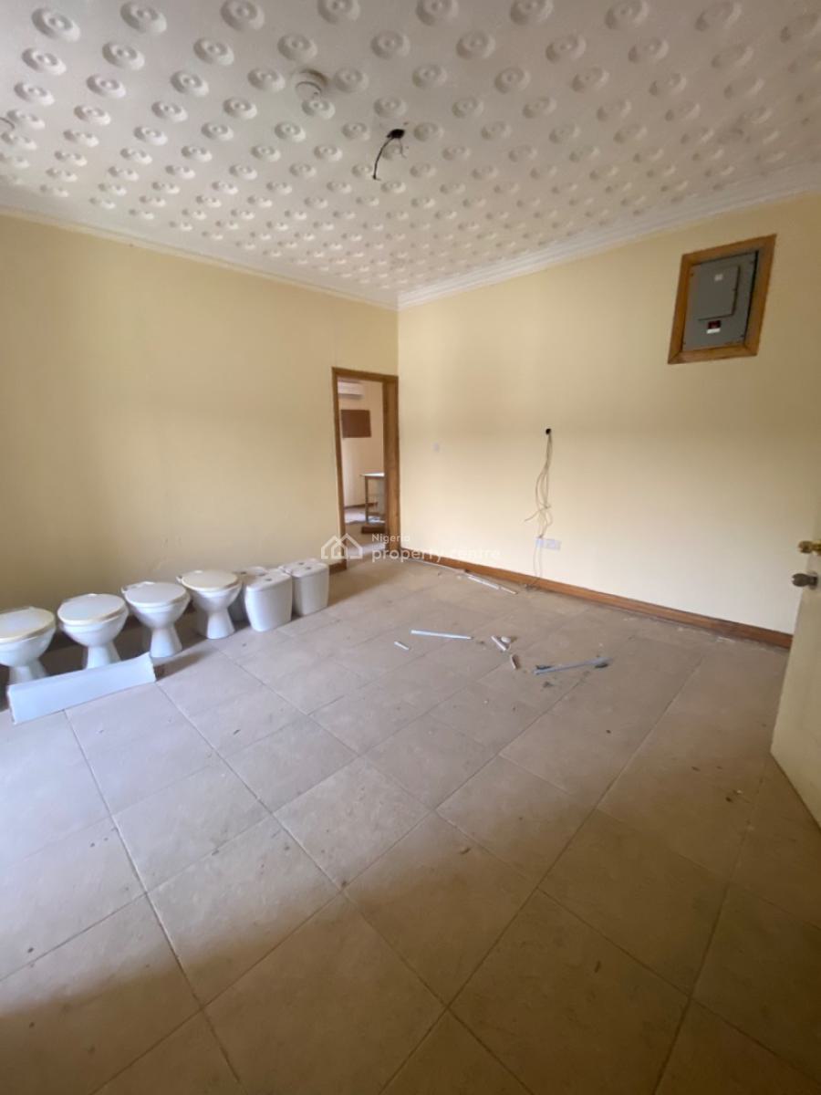 Spacious 5 Bedroom Semidetached Duplex with a Bq, Lekki Phase 1, Lekki, Lagos, Semi-detached Duplex for Rent