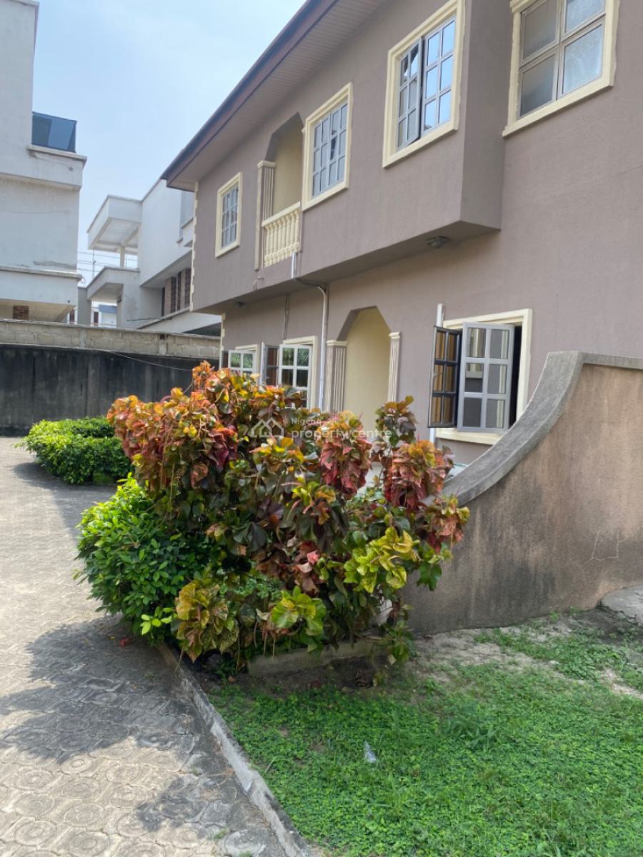 Spacious 5 Bedroom Semidetached Duplex with a Bq, Lekki Phase 1, Lekki, Lagos, Semi-detached Duplex for Rent