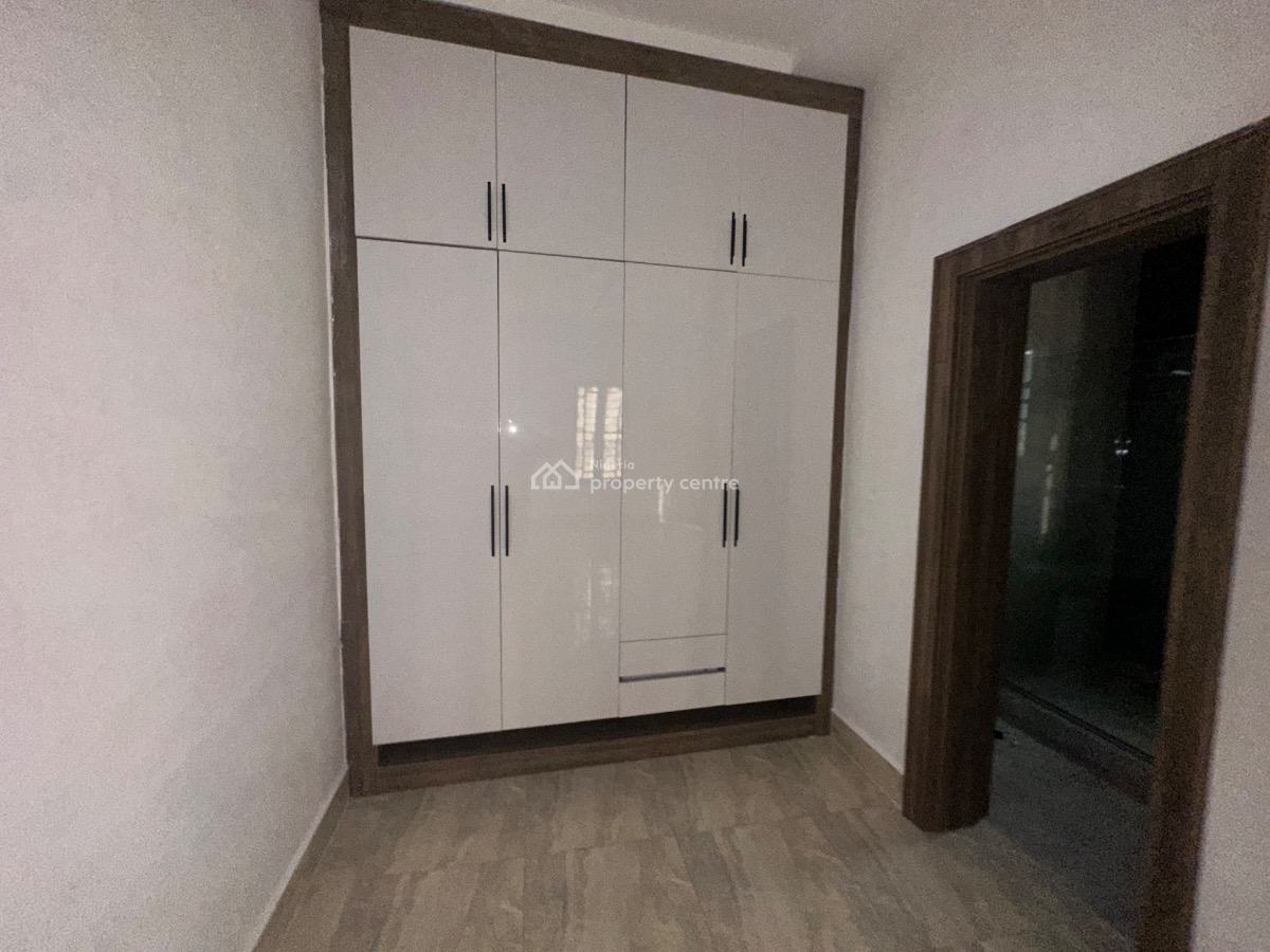 Luxury 7 Bedroom  Mansion with 2 Rooms Bq, & Pool, Efab Metropolis Estate, Gwarinpa, Abuja, Detached Duplex for Sale