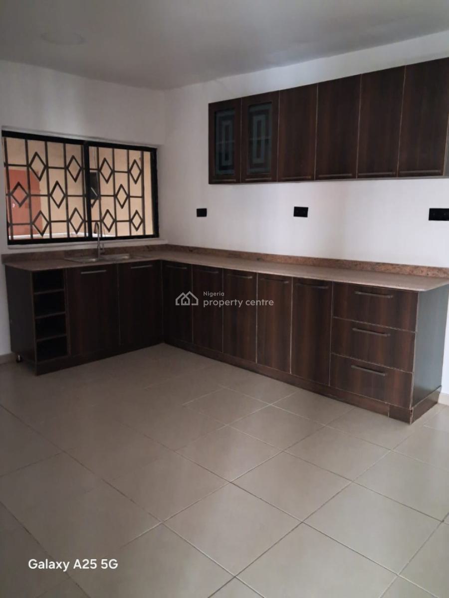 Massive All Rooms Ensuite 3 Bedrooms Flat@ Gra Ikeja.  20m per an, Ikeja Gra, Ikeja, Lagos, Flat / Apartment for Rent