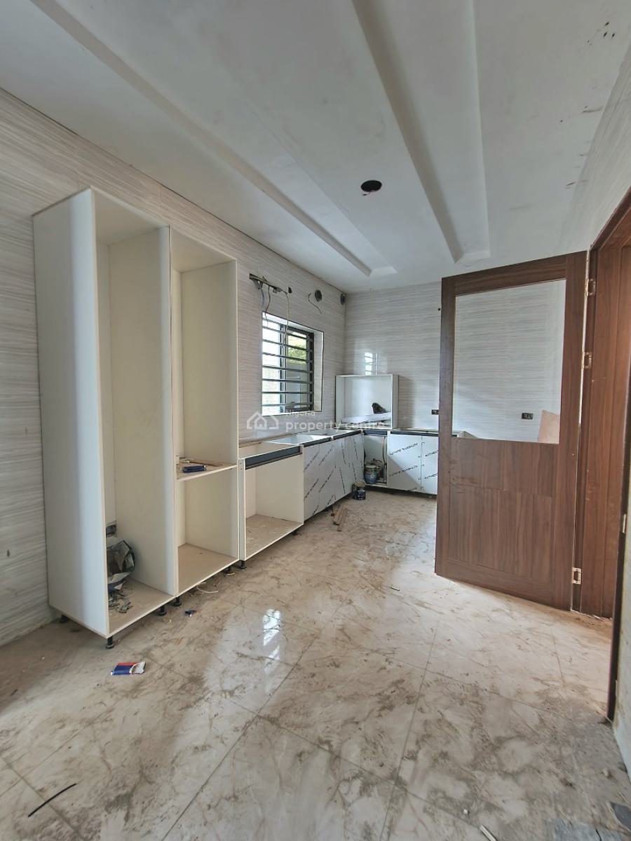 4 Bedroom Terrace Duplex,  Parking for 2cars,, Maryland, Lagos, Terraced Duplex for Sale