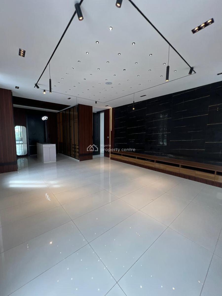 6 Bedroom Fully Detached Duplex + Bq, Rootfop - Swimming Pool, Chevron, Lekki, Lagos, Detached Duplex for Sale