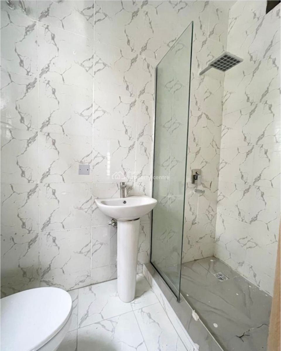 2 Bedroom Apartment, Harris Drive Estate, Vgc, Lekki, Lagos, Flat / Apartment for Sale