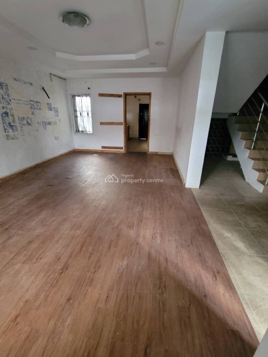 3 Bedroom Terrace Duplex, Ologolo, Lekki, Lagos, Terraced Duplex for Rent