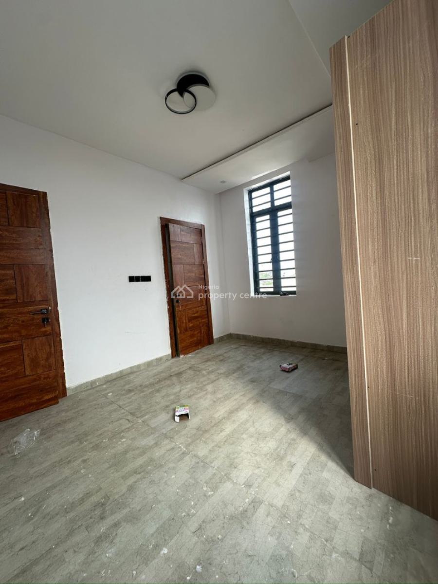 Spaciously Built 5 Bedroom Detached Duplex, Lekki Phase 1, Lekki, Lagos, Detached Duplex for Sale