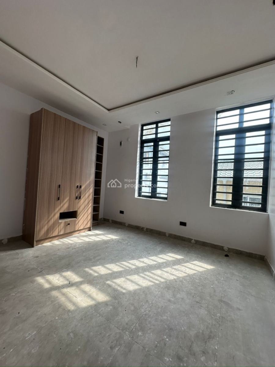 Spaciously Built 5 Bedroom Detached Duplex, Lekki Phase 1, Lekki, Lagos, Detached Duplex for Sale