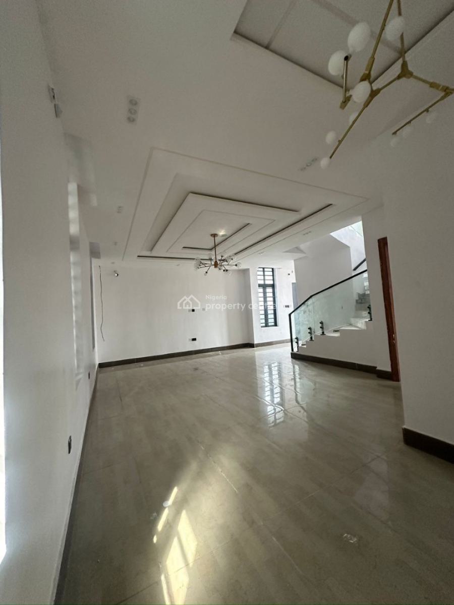 Spaciously Built 5 Bedroom Detached Duplex, Lekki Phase 1, Lekki, Lagos, Detached Duplex for Sale