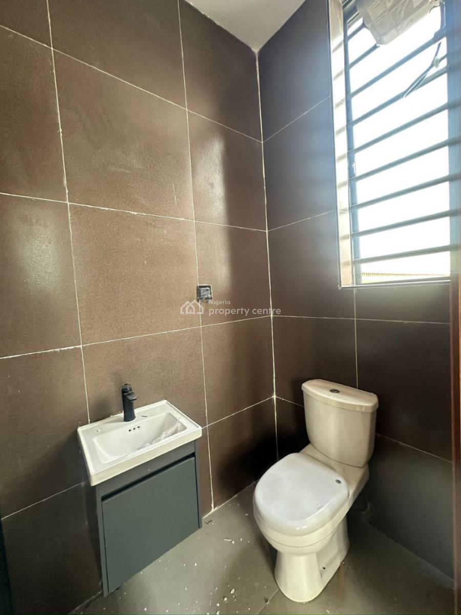 Spaciously Built 5 Bedroom Detached Duplex, Lekki Phase 1, Lekki, Lagos, Detached Duplex for Sale