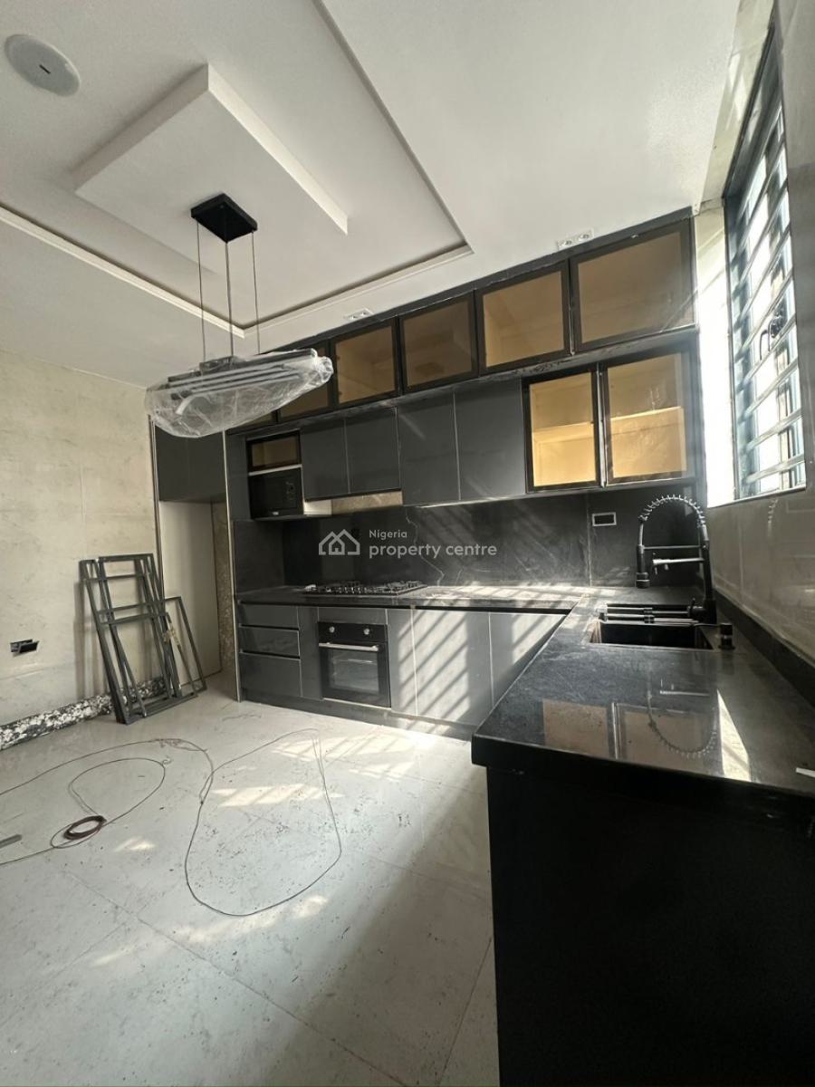 Spaciously Built 5 Bedroom Detached Duplex, Lekki Phase 1, Lekki, Lagos, Detached Duplex for Sale