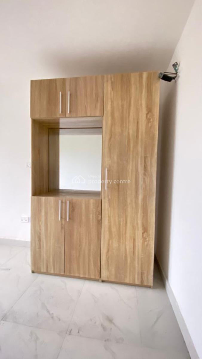 Neatly Built 1 Bedroom Apartment with Pool, Gym & Elevator, Ikate, Lekki, Lagos, Mini Flat (room and Parlour) for Rent