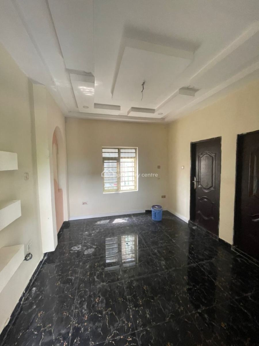 Lovely Mini Flat Upstairs with Guest Toilet, Lekki County, Ikota, Lekki, Lagos, Mini Flat (room and Parlour) for Rent