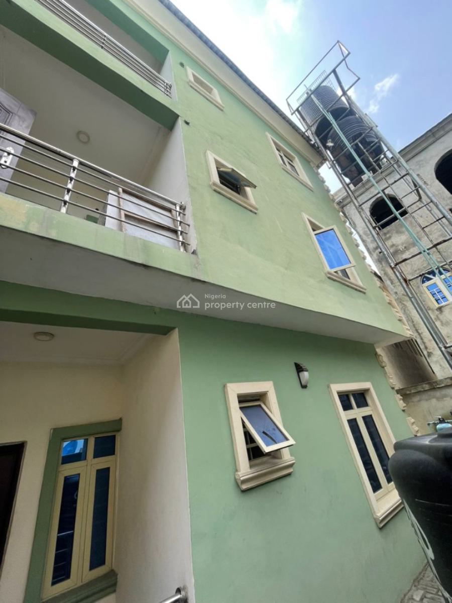 Lovely Mini Flat Upstairs with Guest Toilet, Lekki County, Ikota, Lekki, Lagos, Mini Flat (room and Parlour) for Rent