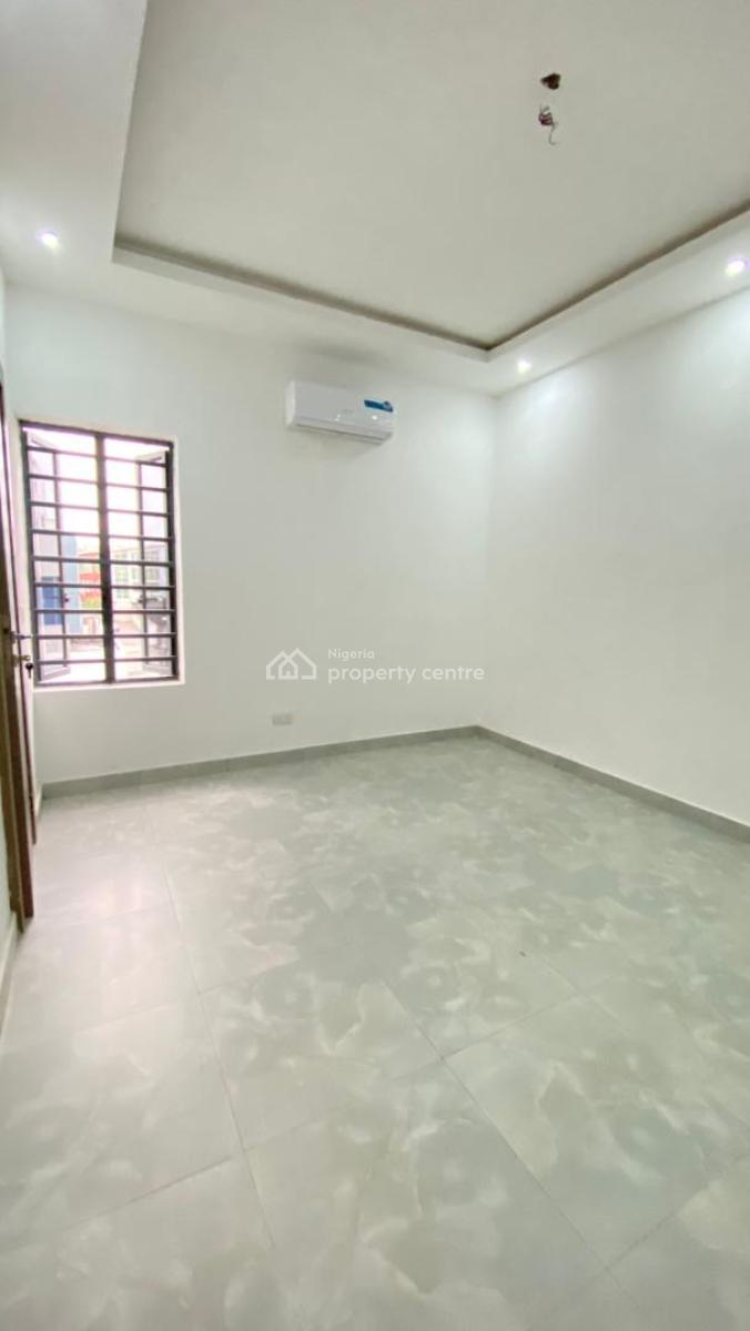 Neatly Built 3 Bedroom Apartment with Gym & Elevator, Ikate, Lekki, Lagos, Flat / Apartment for Rent