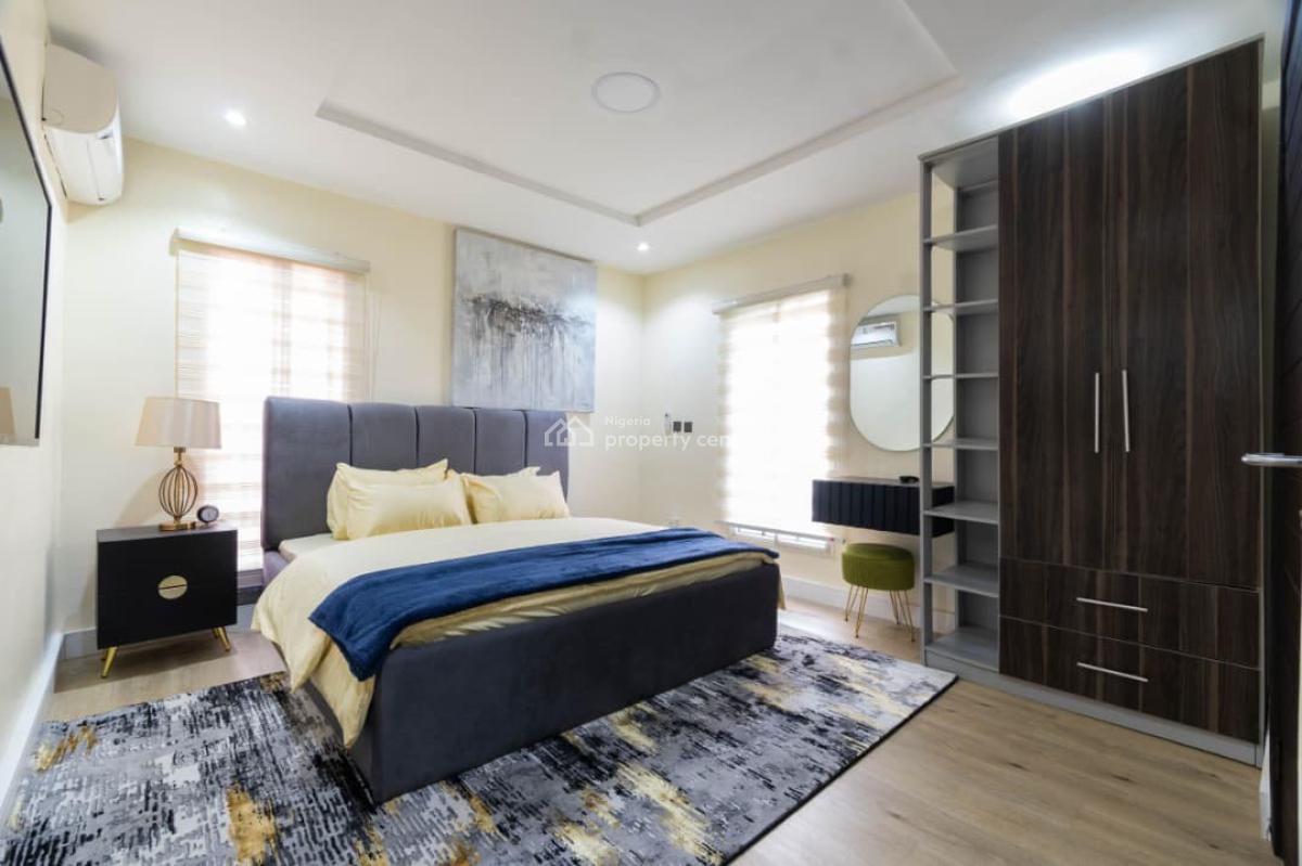 Spacious 1 Bedroom Apartment, Lekki Phase 1, Lekki, Lagos, Mini Flat (room and Parlour) Short Let