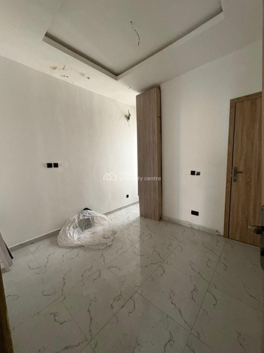 Exquisite Single Room Shared Apartment, Ikota, Lekki Phase 2, Lekki, Lagos, Flat / Apartment for Rent