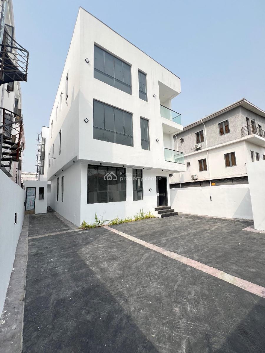 Elegantly Built 5 Bedroom Fully Detached Home with Cinema and Bq, Lekki Phase 1, Lekki, Lagos, Detached Duplex for Sale