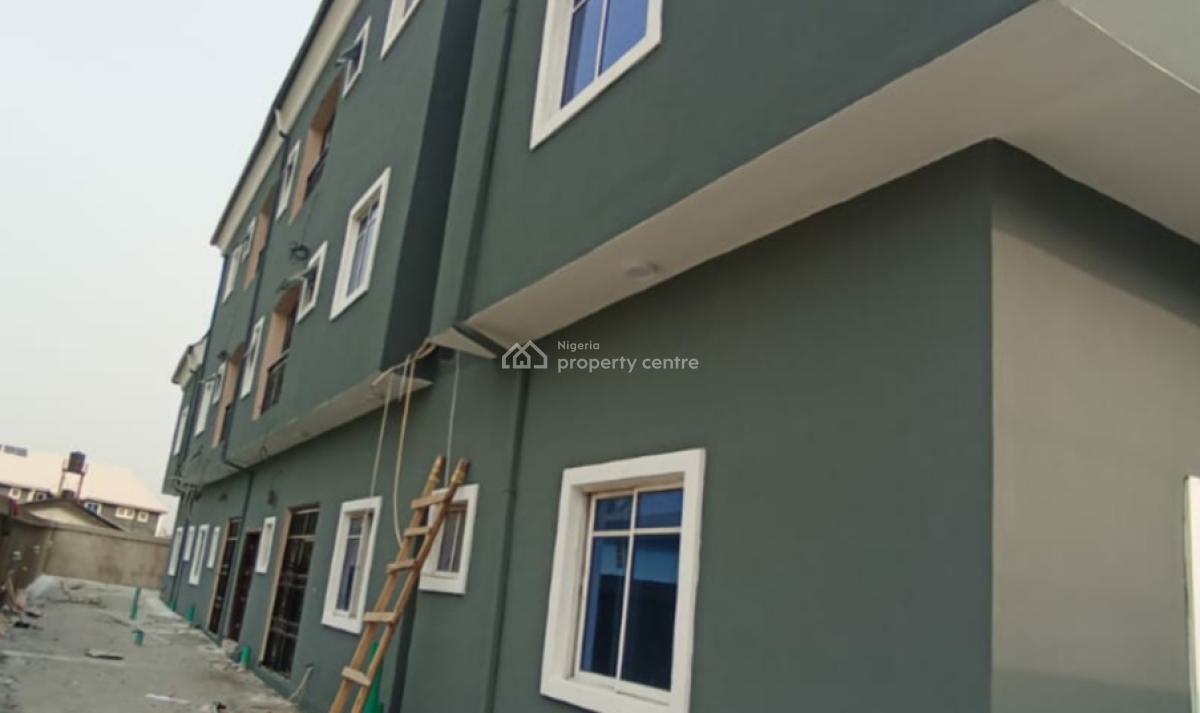 4 Units of 3 Bedroom Flats & 2 Units of 2 Bedroom Pent House on 670sqm Land, Greenfield Estate Off Ago Palace Way, Okota, Isolo, Lagos, Block of Flats for Sale