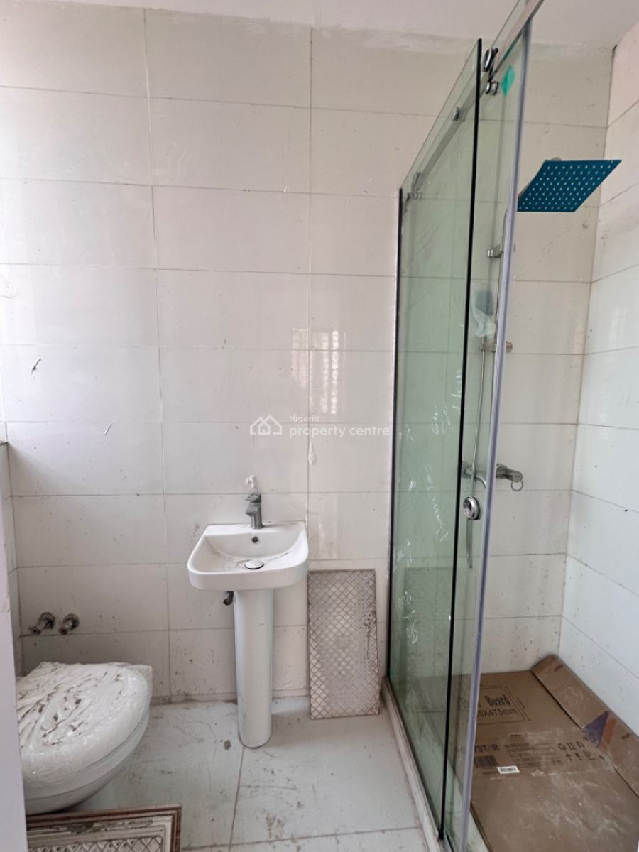 Clean 2bedroom Apartment, Ologolo Side of Lekki, Lekki, Lagos, Block of Flats for Sale