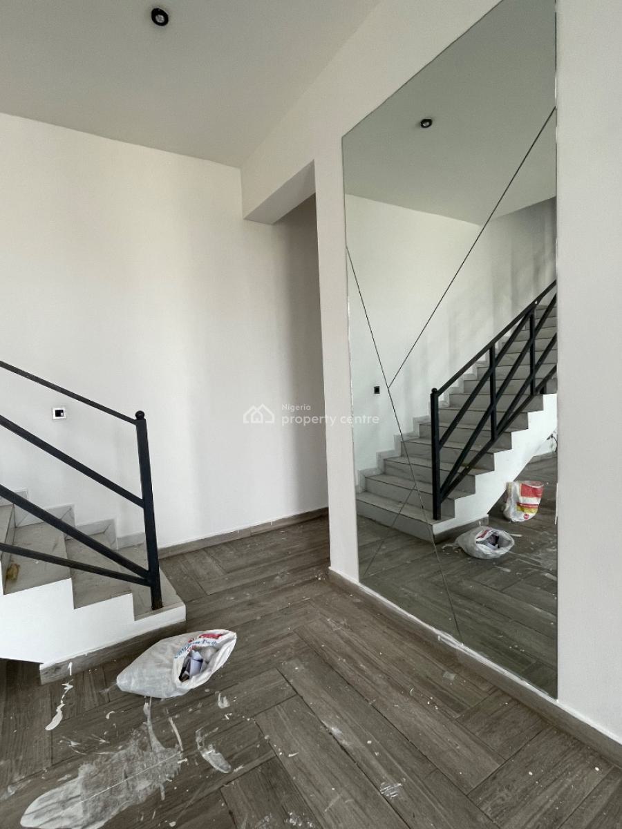 4 Bedroom Maisonette Apartment, Lekki, Lagos, Flat / Apartment for Rent