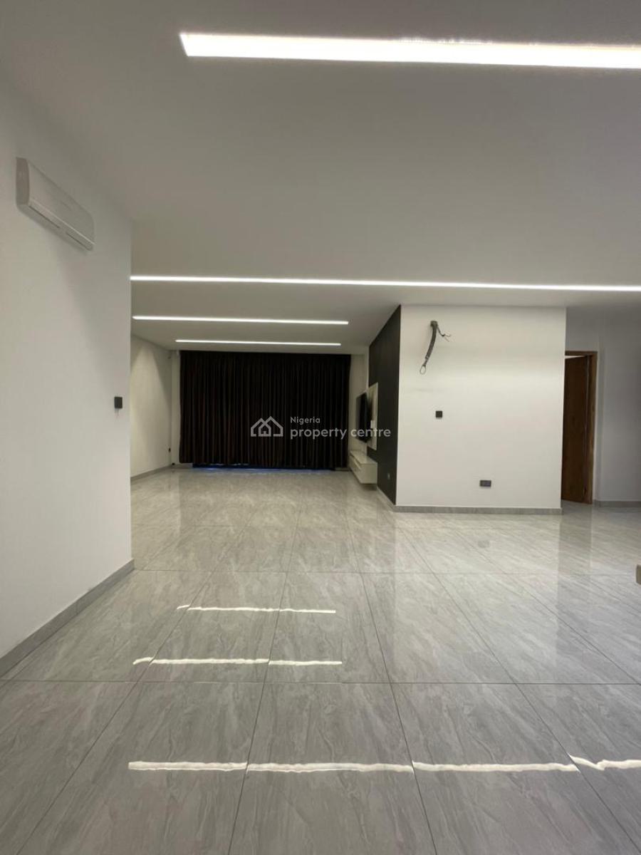 2 Bedroom Apartment at Ikate, Ikate, Lekki, Lagos, Flat / Apartment for Sale