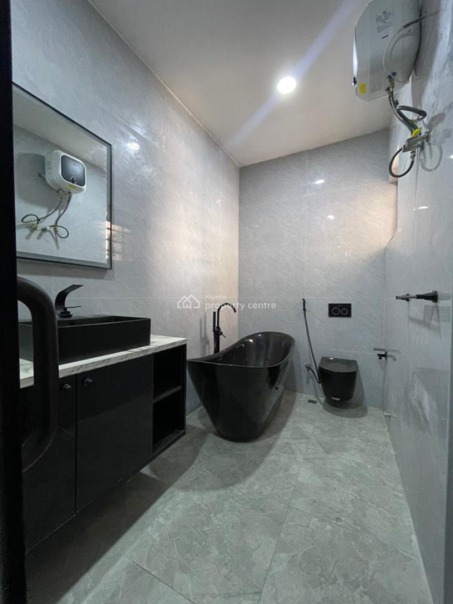 2 Bedroom Apartment at Ikate, Ikate, Lekki, Lagos, Flat / Apartment for Sale