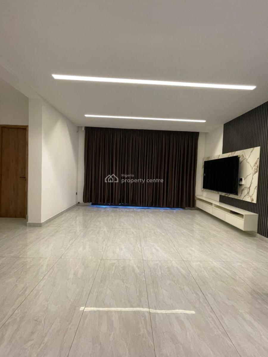 3 Bedroom Apartment at Ikate, Ikate, Lekki, Lagos, Flat / Apartment for Sale