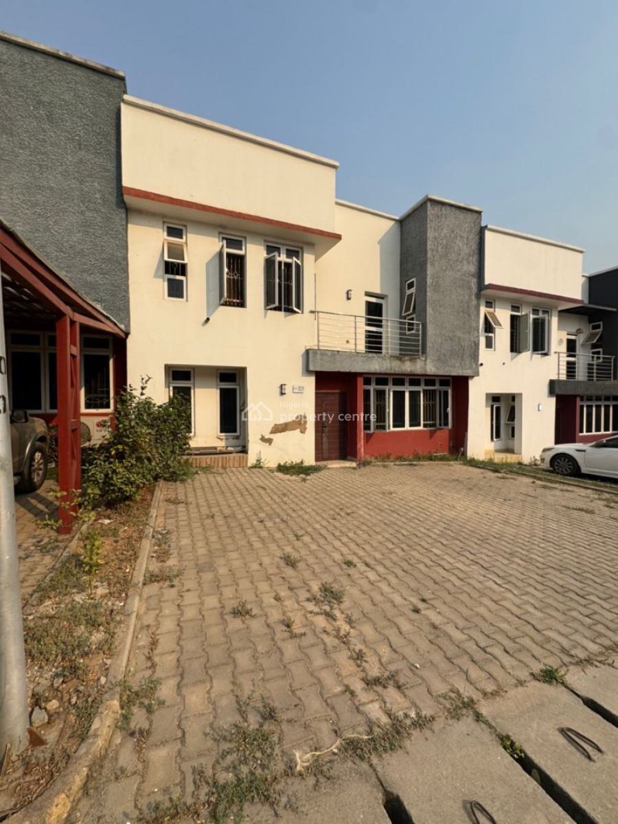 Luxury 3 Bedrooms Terraced Duplex, Dantata Estate, Gwarinpa, Abuja, Terraced Duplex for Sale