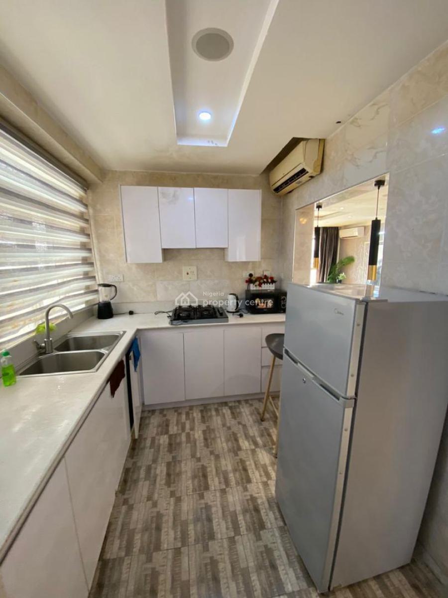 Luxury 3 Bedroom Apartment with Excellent Facility, Lekki Phase 1, Lekki, Lagos, Flat / Apartment Short Let