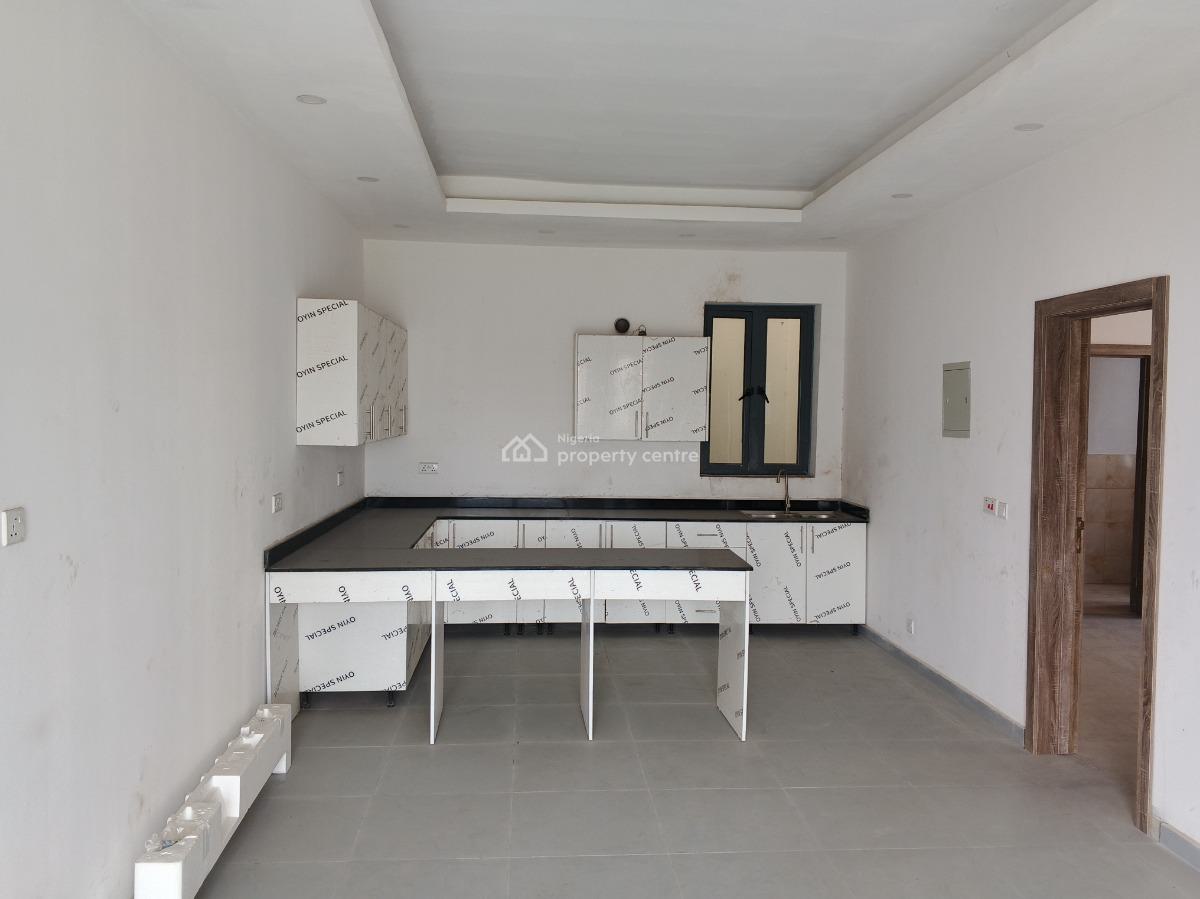 2 Bedrooms, Tastefully Finished, 2nd Floor Flat in a Block of 7 Units, Very Close to The Express, Off Ajiran Road, Agungi, Lekki, Lagos, Flat / Apartment for Sale