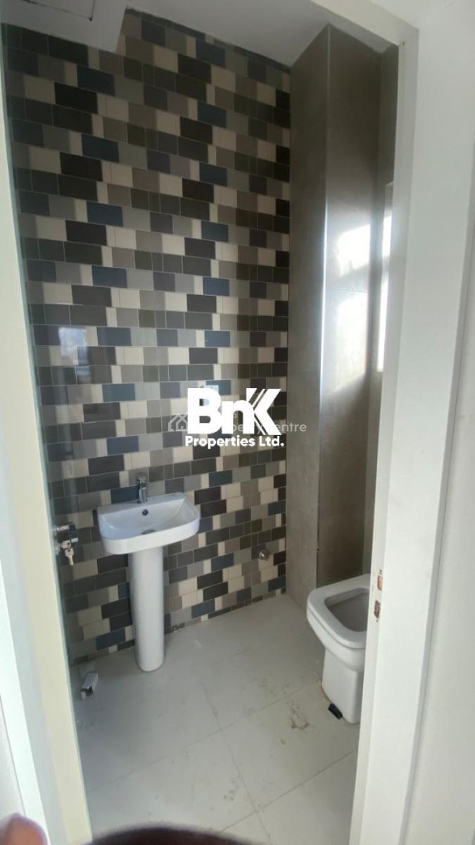 Classic Brand New  2-bedroom Apartment with Gym, Victoria Island (vi), Lagos, Flat / Apartment for Rent