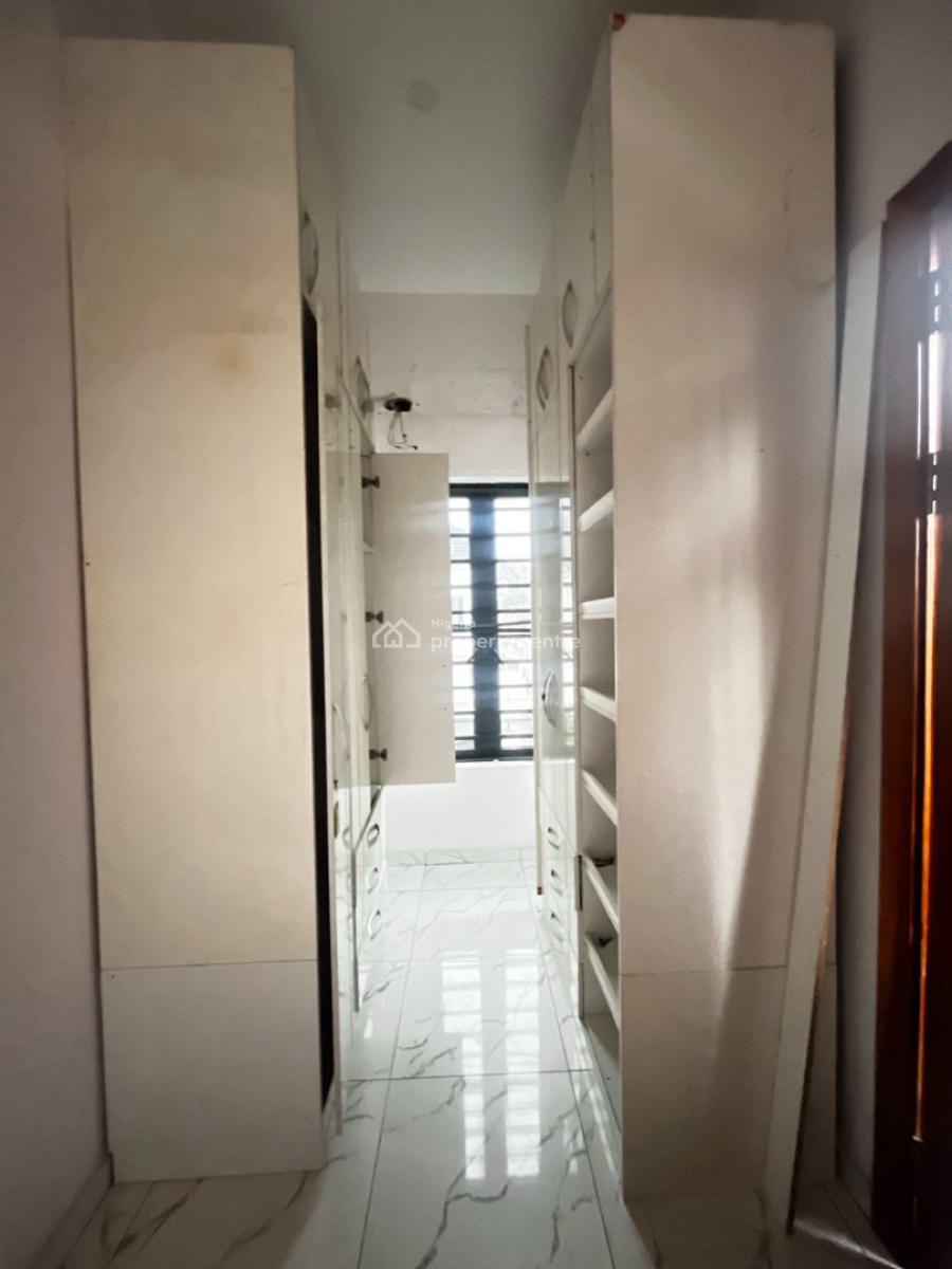 4 Bedroom Detached with Bq, Osapa, Lekki, Lagos, Detached Duplex for Rent
