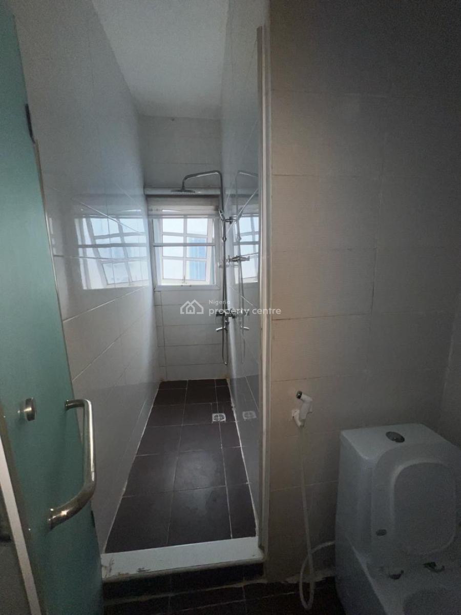 Exquisite Spacious 3 Bedroom Apartment, Ikota, Lekki Phase 2, Lekki, Lagos, Flat / Apartment for Rent