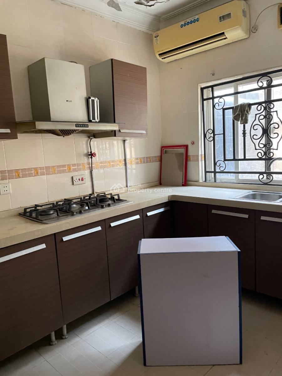 Spacious 2 Bedroom Office Space Apartment, Lekki, Lagos, Flat / Apartment for Rent