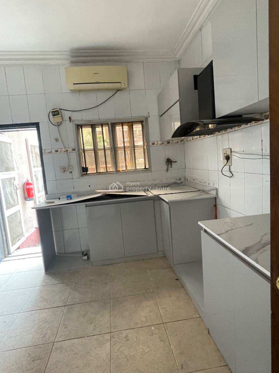 Spacious 2 Bedroom Office Space Apartment, Lekki, Lagos, Flat / Apartment for Rent