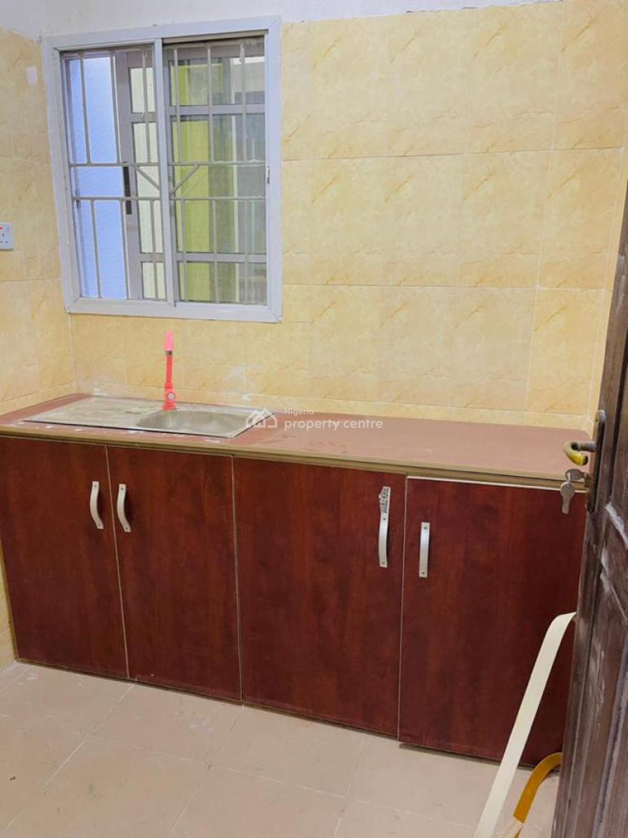 Relatively New Mini Flat, Off Estate Road Alapere, Ketu, Lagos, Mini Flat (room and Parlour) for Rent