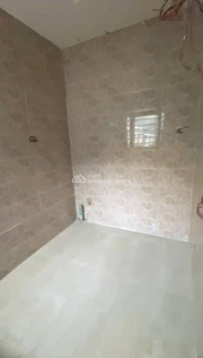 Lovely 2 Bedroom Flat, Off Diya Road Sawmill, Gbagada, Lagos, Flat / Apartment for Rent