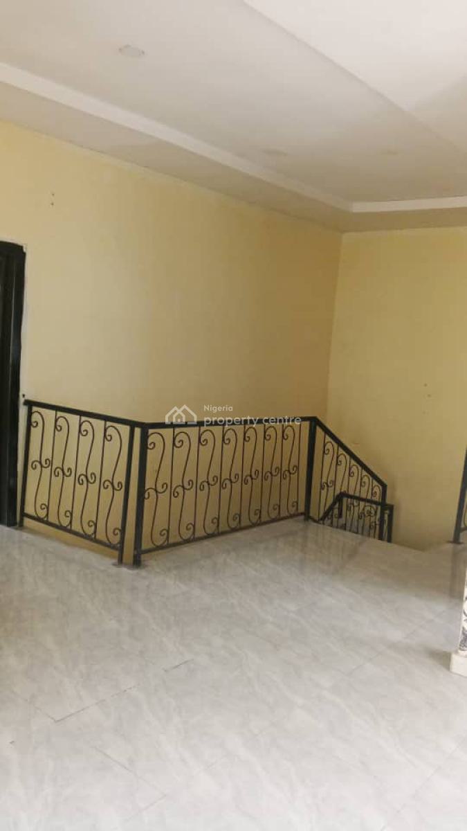 Lovely and Well Maintained 2 Bedroom Apartment, Golf Road, Lakowe, Ibeju Lekki, Lagos, Flat / Apartment for Rent