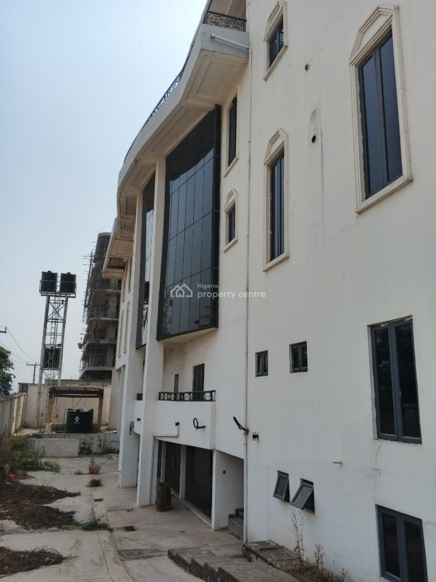Luxury 10 Bedroom Mansion with 5 Sitting Rooms and Bq., Maitama District, Abuja, House for Sale