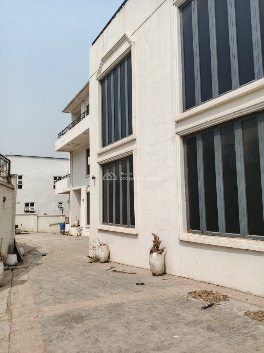Luxury 10 Bedroom Mansion with 5 Sitting Rooms and Bq., Maitama District, Abuja, House for Sale