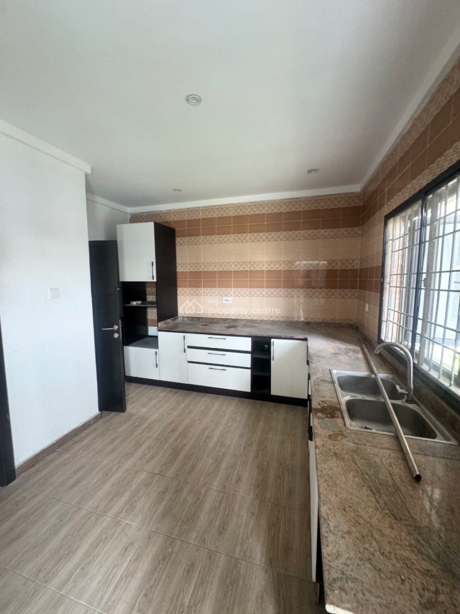 3 Bedroom Apartment, Orchid Road, Lekki, Lagos, Flat / Apartment for Rent