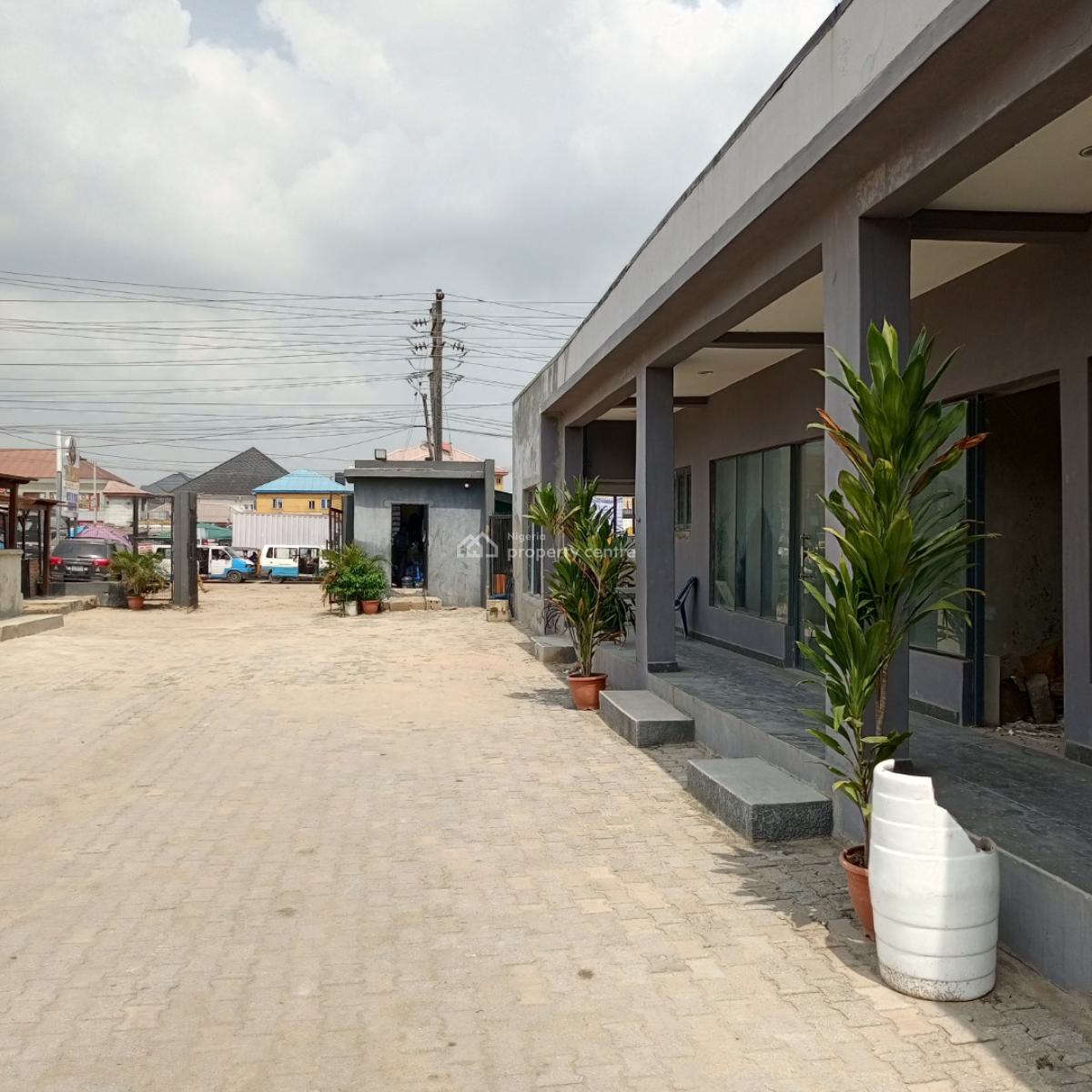 Spacious and Sharp Shop Facing The Expressway Road (ground Floor), Ajah, Lagos, Shop for Rent