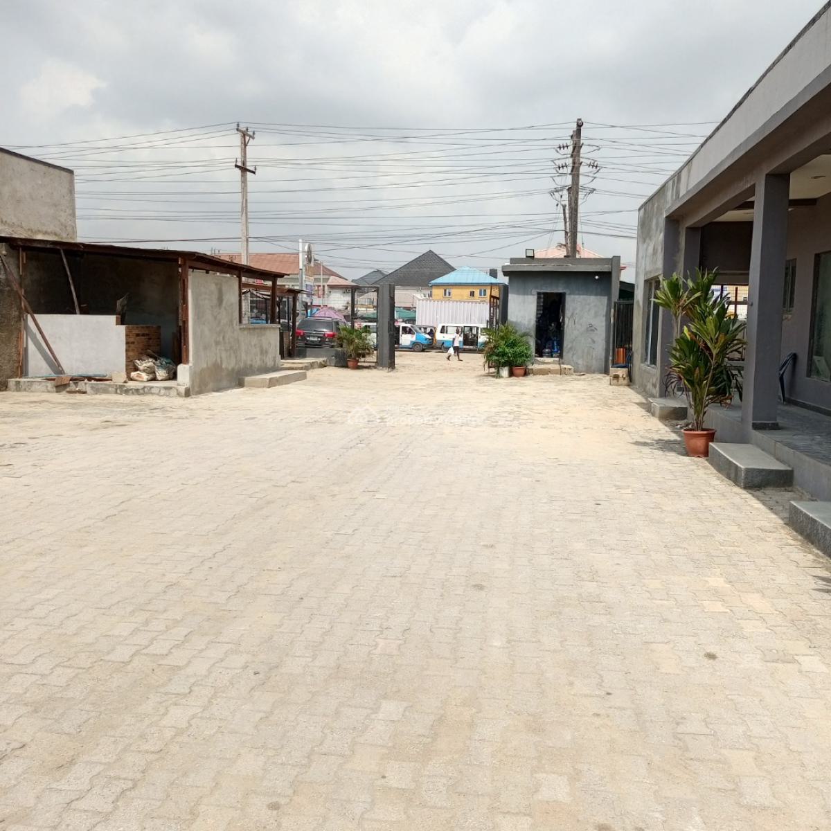 Spacious and Sharp Shop Facing The Expressway Road (ground Floor), Ajah, Lagos, Shop for Rent