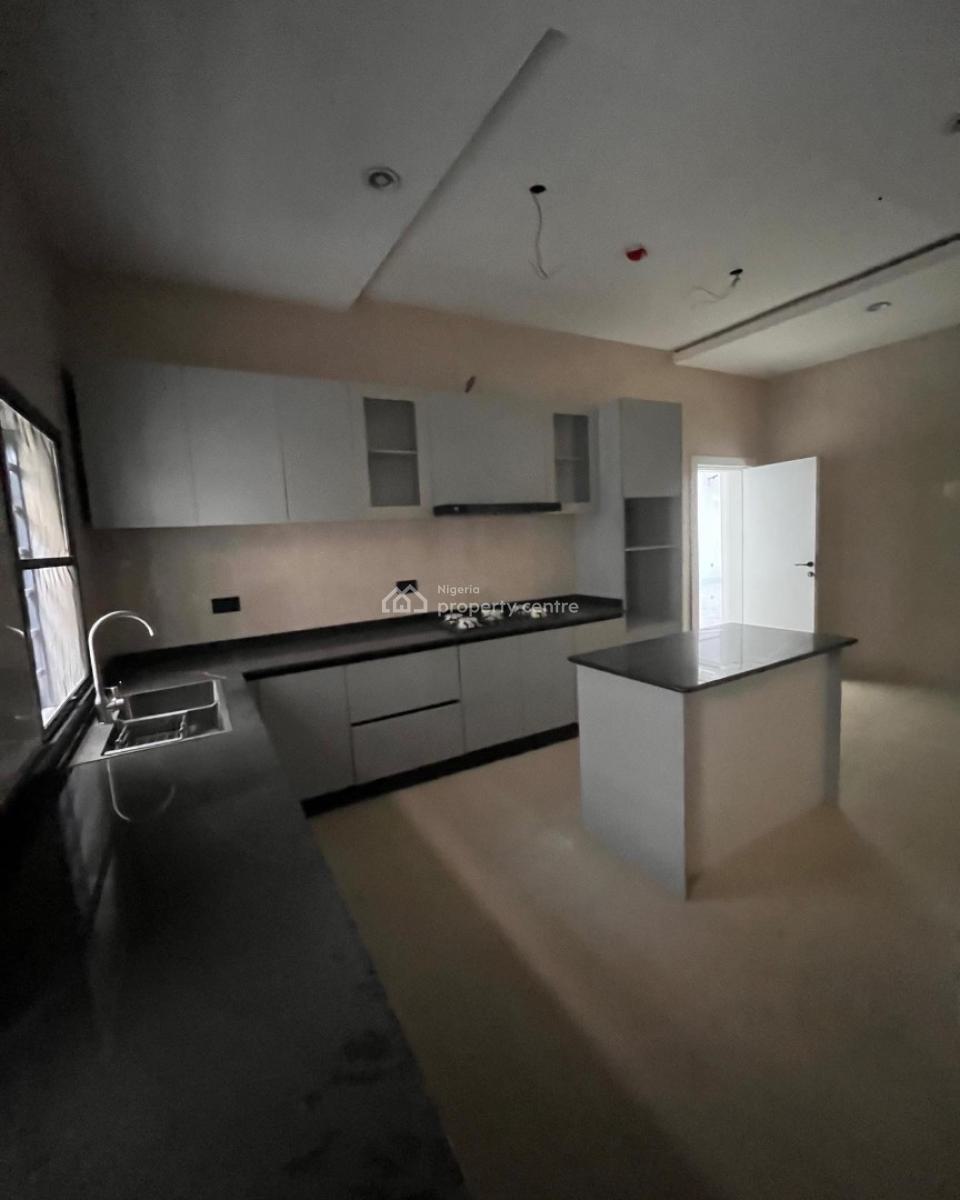 Lovely 2 Bedroom Apartment with Bq, Freedom Way, Lekki, Lagos, Block of Flats for Sale