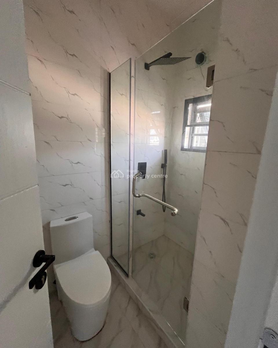 Lovely 2 Bedroom Apartment with Bq, Freedom Way, Lekki, Lagos, Block of Flats for Sale