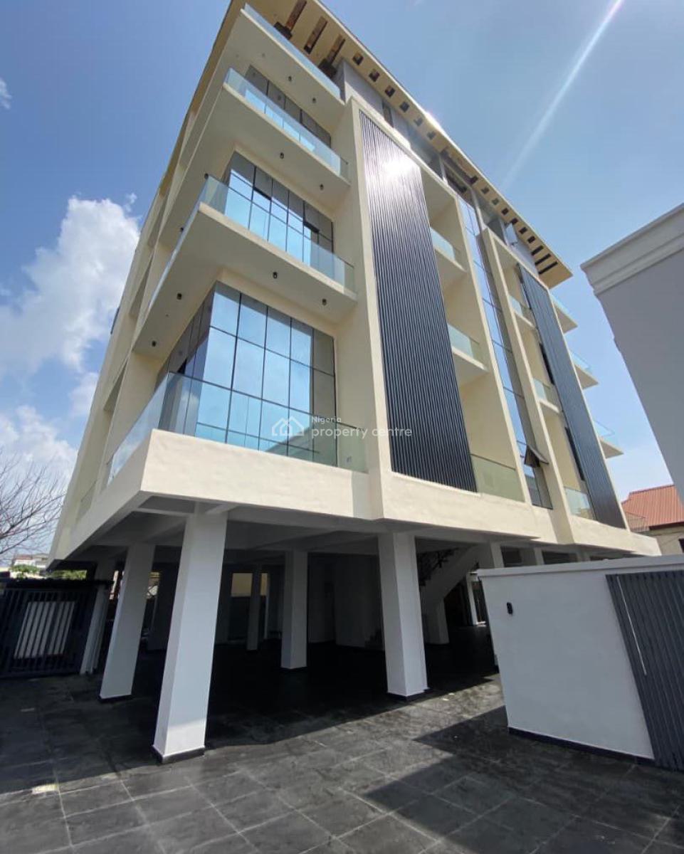 Stunning 4 Bedroom Apartment with Swimming Pool and Bq, Lekki Phase 1, Lekki Phase 1, Lekki, Lagos, Block of Flats for Sale